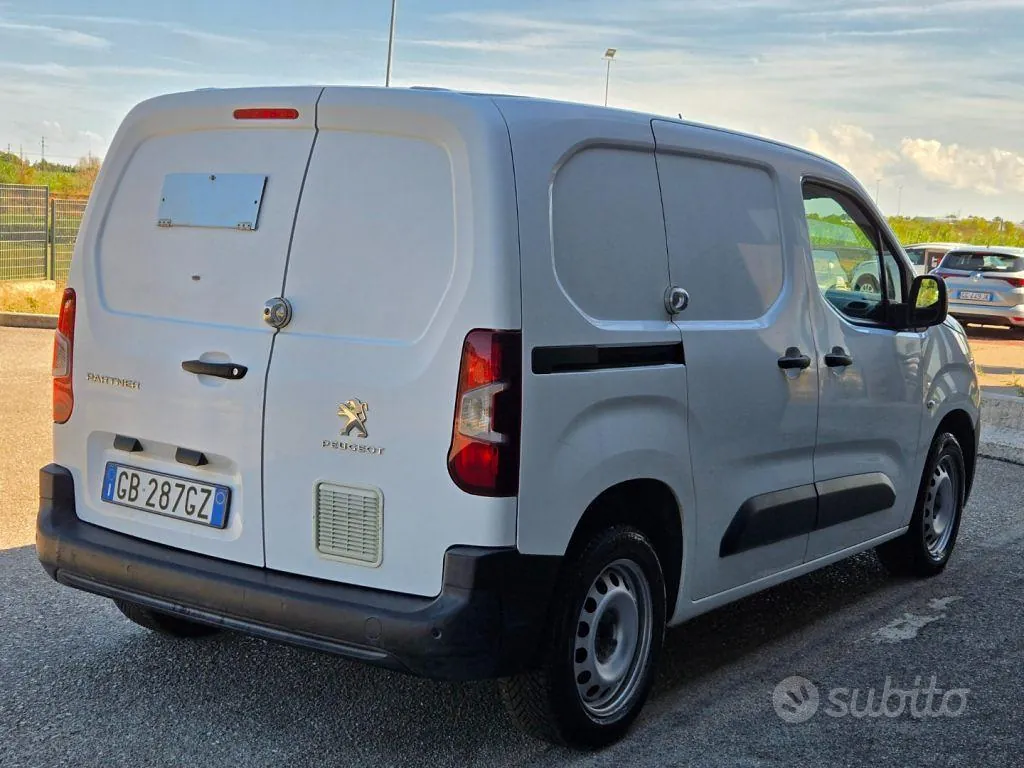 Peugeot Partner 2020 photo 4