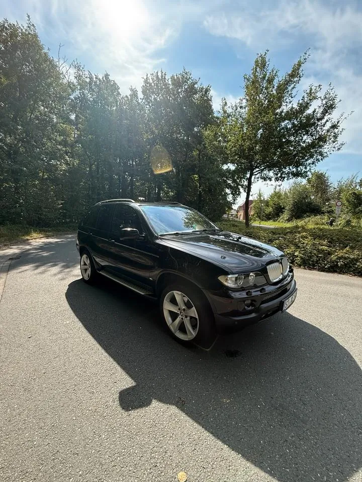BMW E53 X5