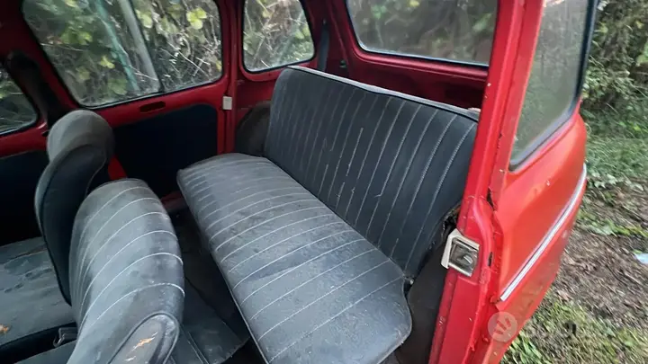 Renault 4 1970 photo 3