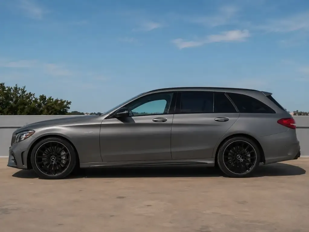 Mercedes-Benz C-Class 2021 photo 5
