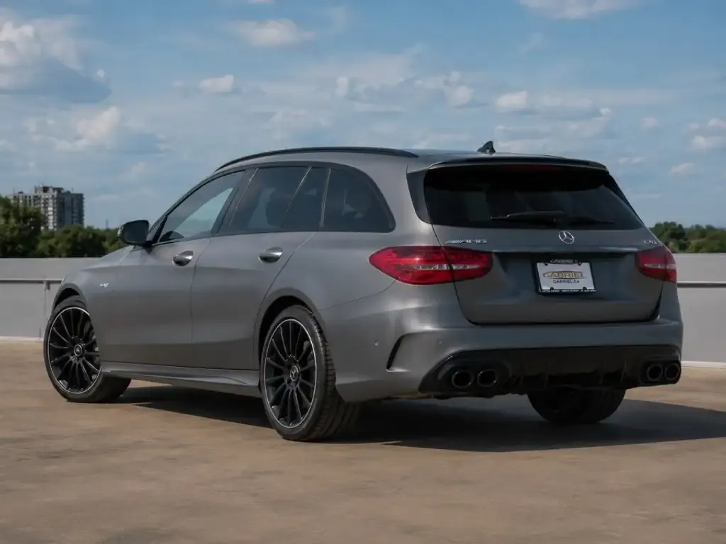 Mercedes-Benz C-Class 2021 photo 2