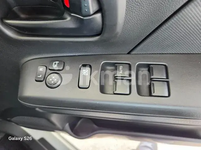 Suzuki Wagon R 2025 photo 5