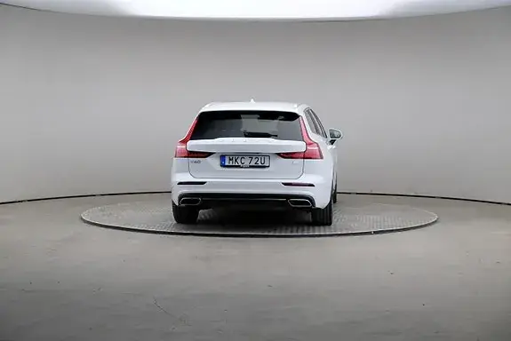 Volvo V60 2022 photo 5