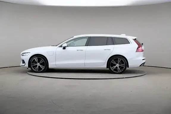 Volvo V60 2022 photo 4