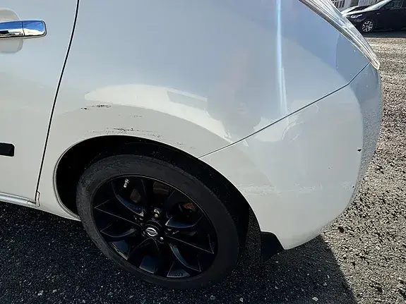 Nissan Leaf 2015 photo 5
