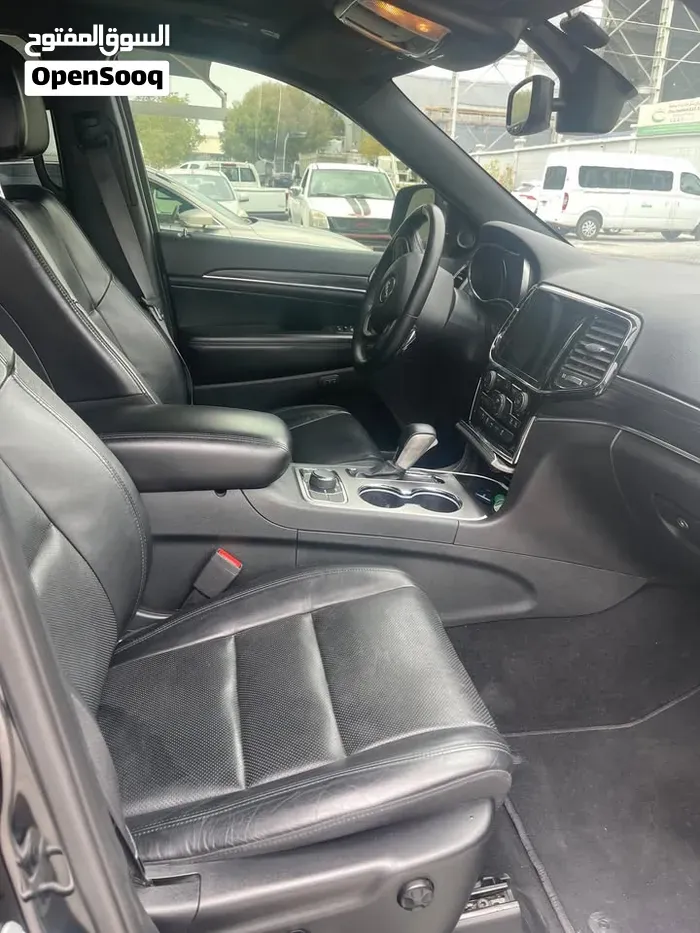 Jeep Grand Cherokee 2019 photo 4