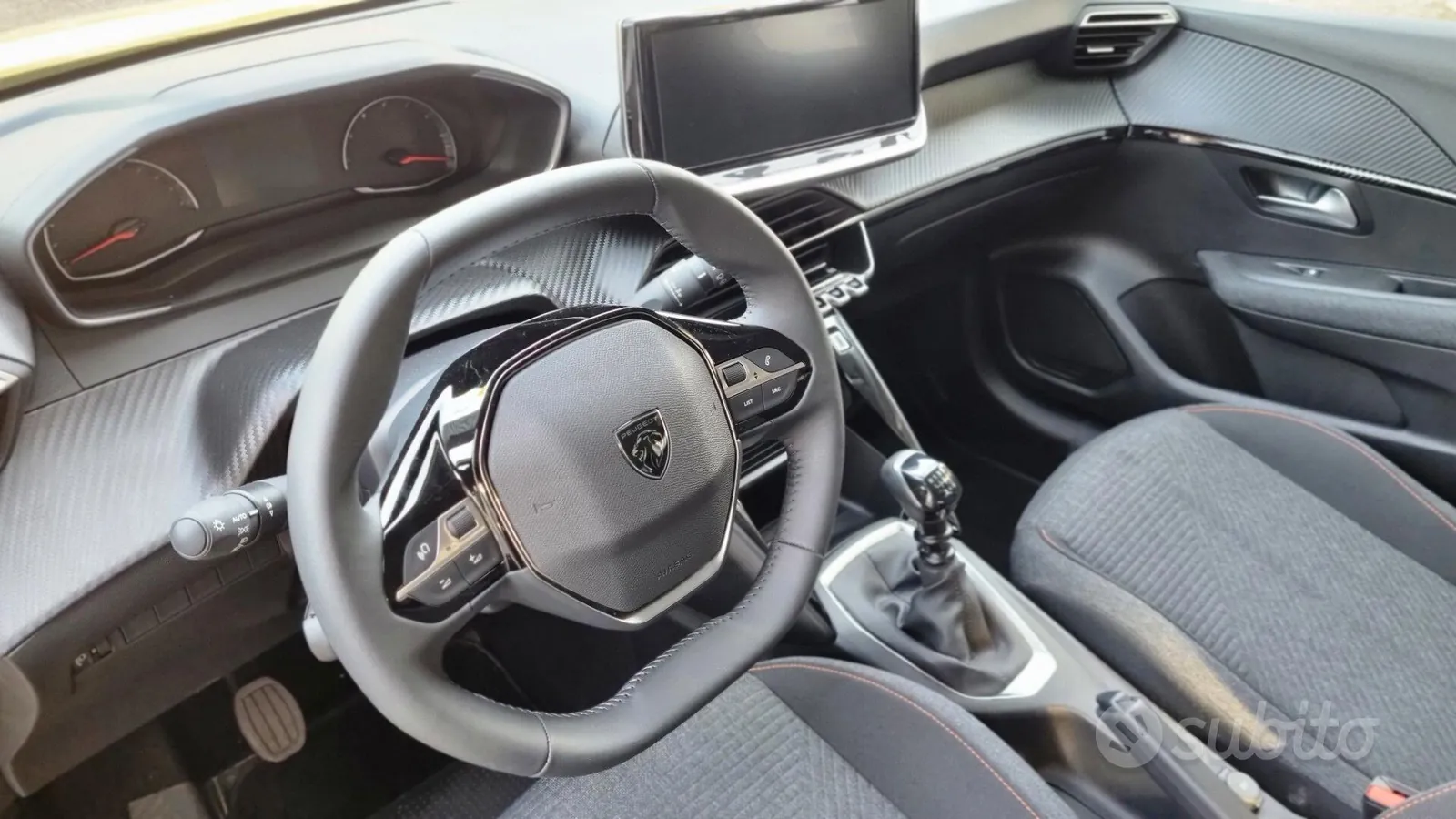 Peugeot 208 2025 photo 5