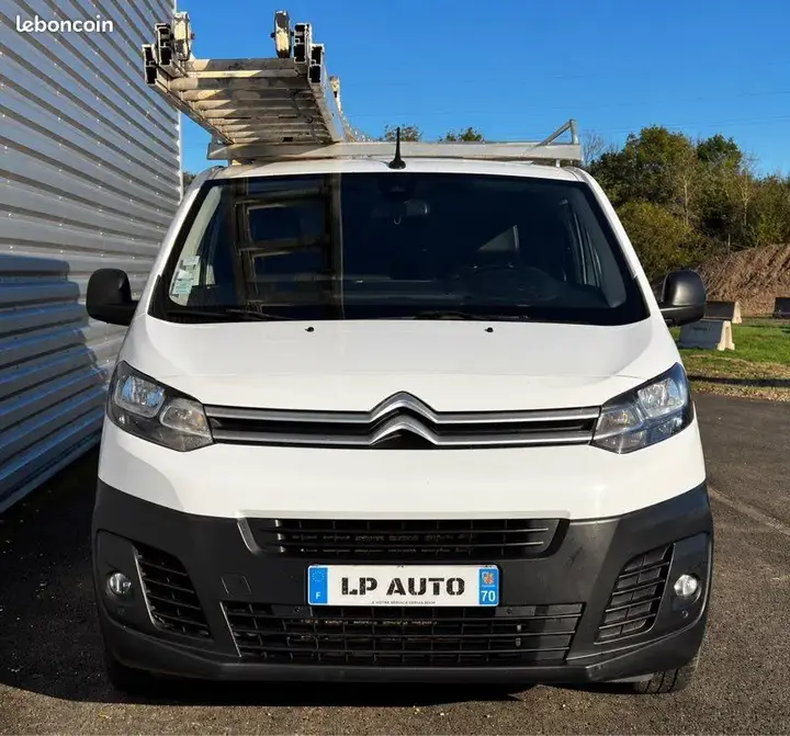 Citroen Jumpy 2018 photo 3
