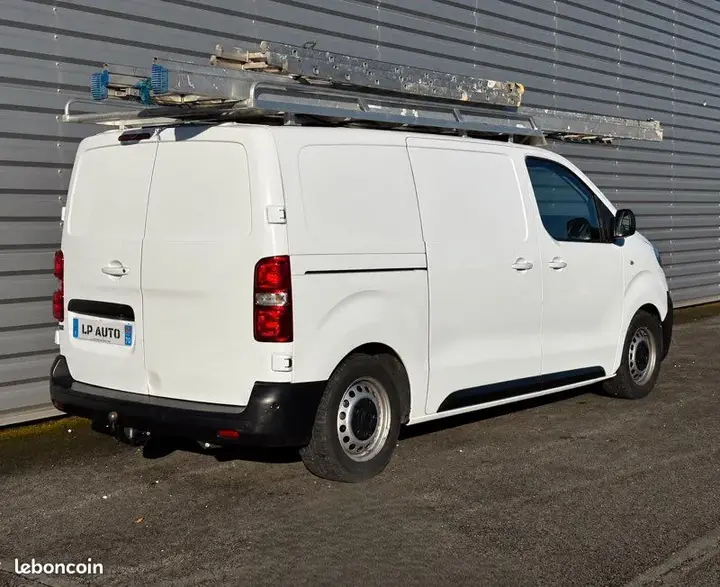 Citroen Jumpy 2018 photo 2