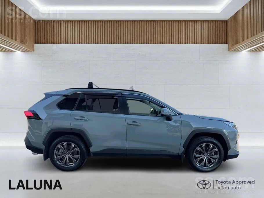 Toyota Rav4 2024 photo 4