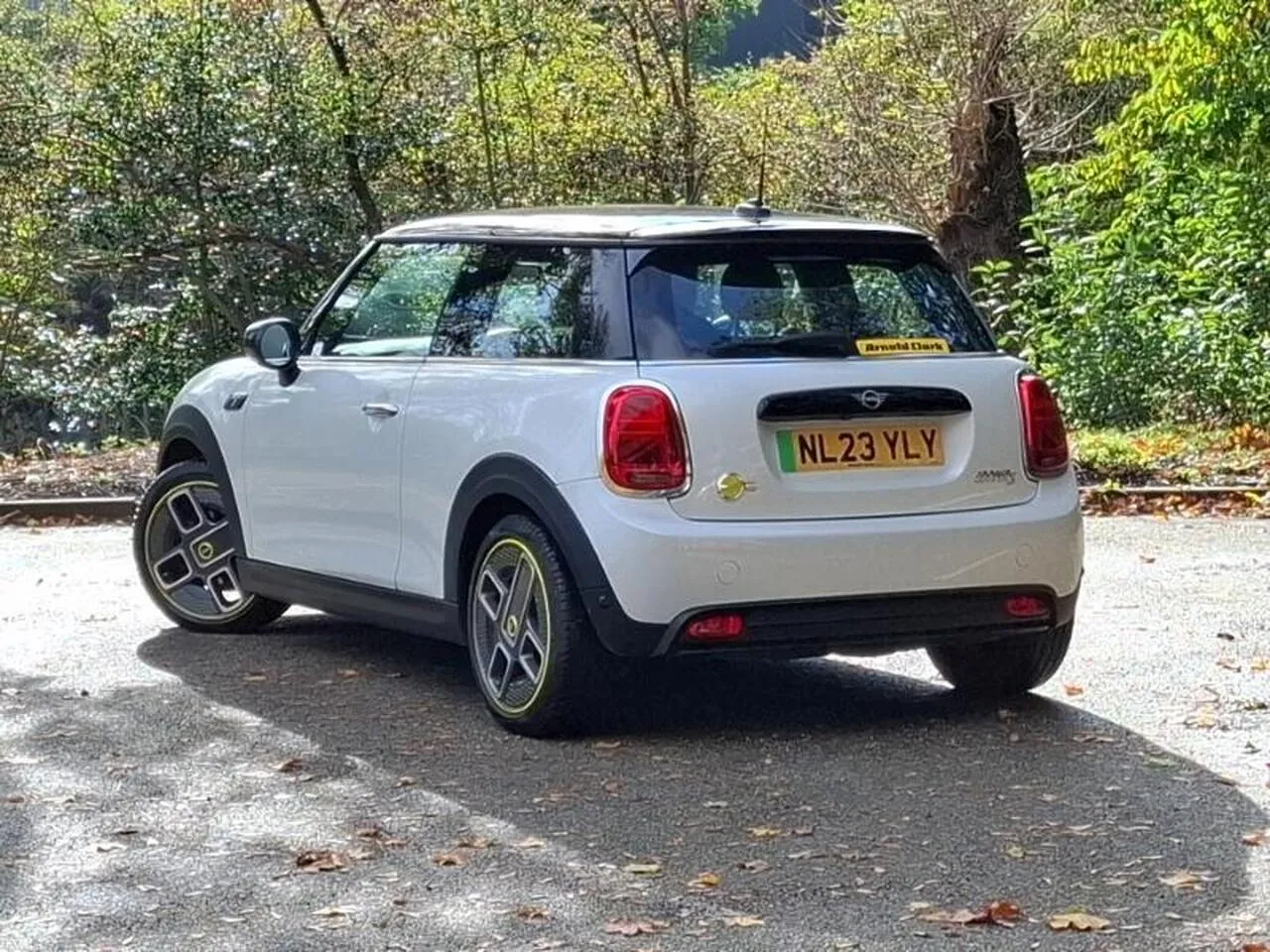 Mini Cooper Se 2023 photo 2