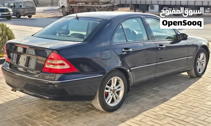 Mercedes-Benz C-Class 2001 photo 3