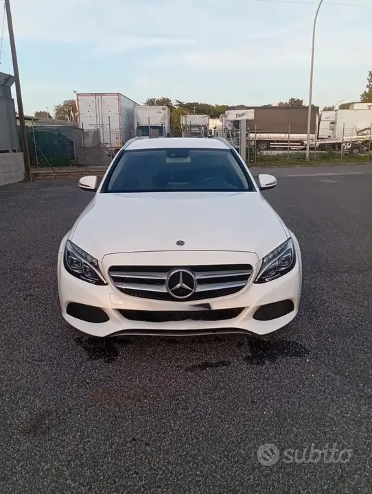 Mercedes-Benz C 220 D
