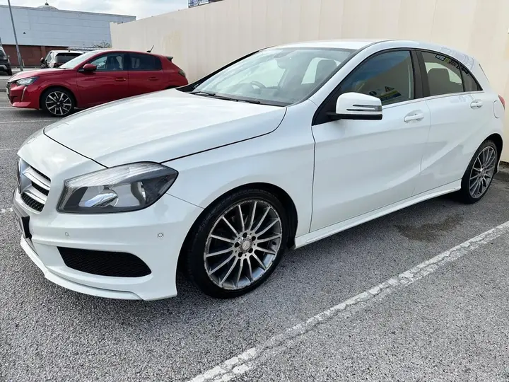 Mercedes-Benz A-Class 2013 photo 2