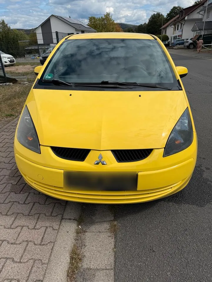 Mitsubishi Colt