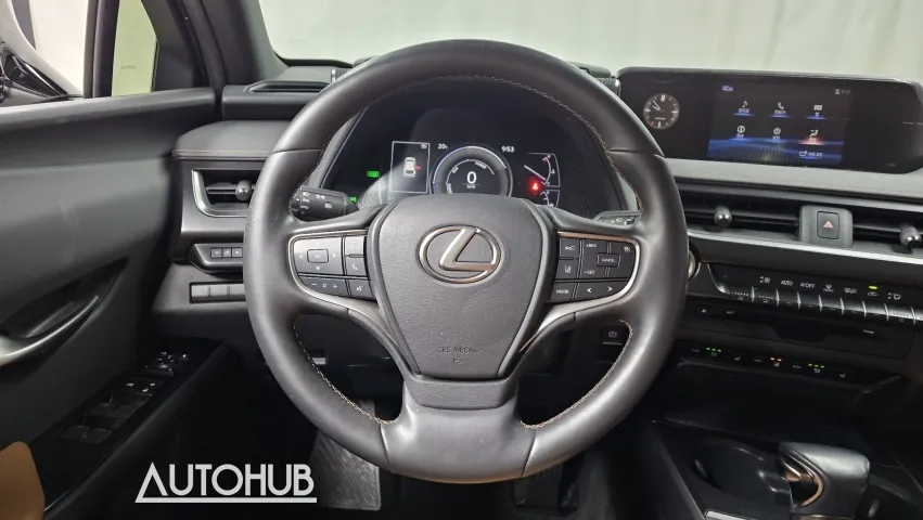 Lexus Ux 2020 photo 5