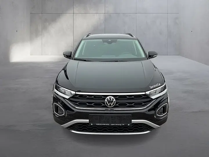 Volkswagen T-Roc 2026 photo 2