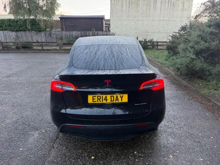 Tesla Model Y 2022 photo 4