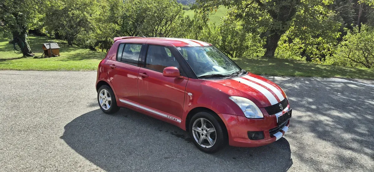 Suzuki Swift 2008 photo 2