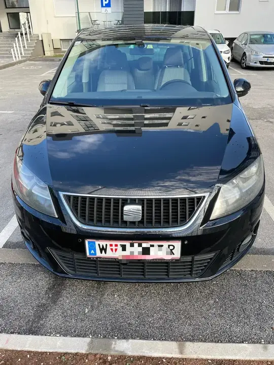 Seat Alhambra 2011 photo 3