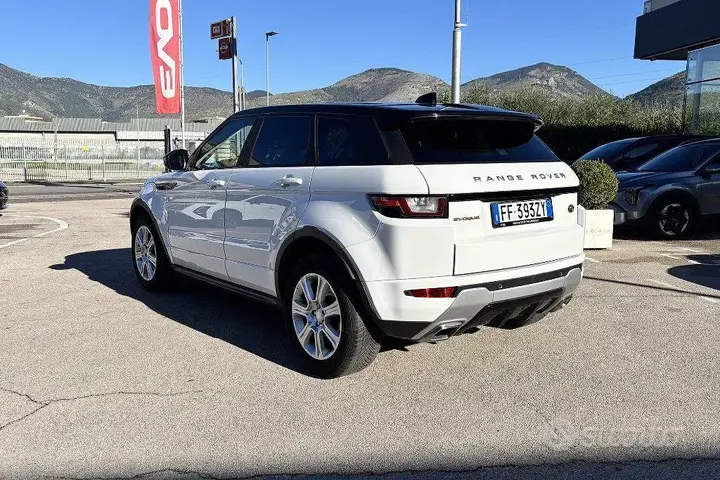 Land Rover Range Rover Evoque 2017 photo 5