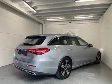 Mercedes-Benz C180 2022 photo 3