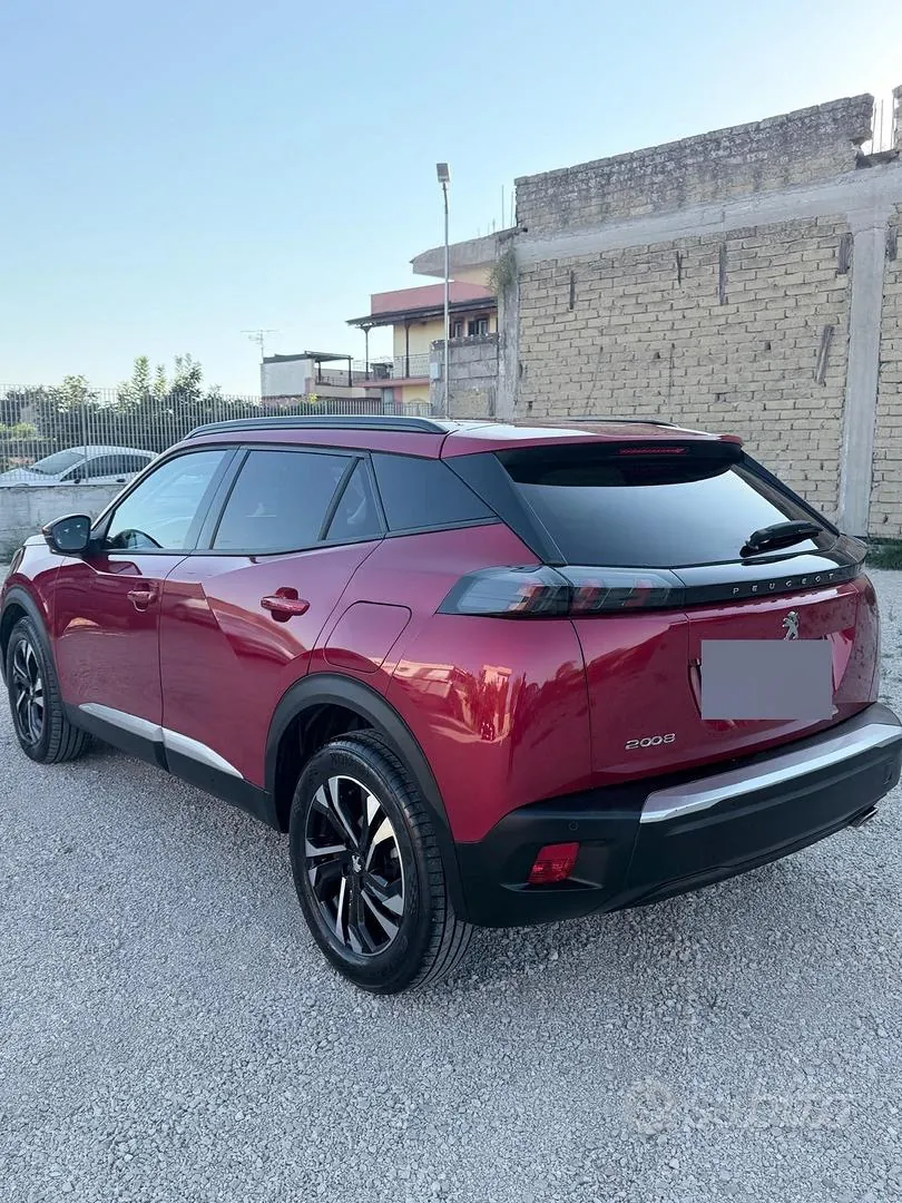 Peugeot 2008 2020 photo 3