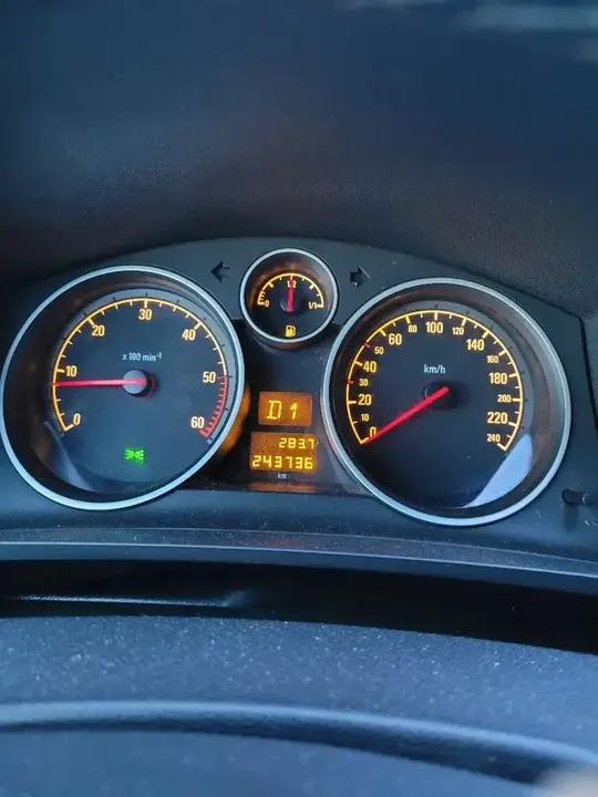 Opel Zafira 2009 photo 3