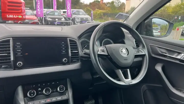 Skoda Karoq 2018 photo 2