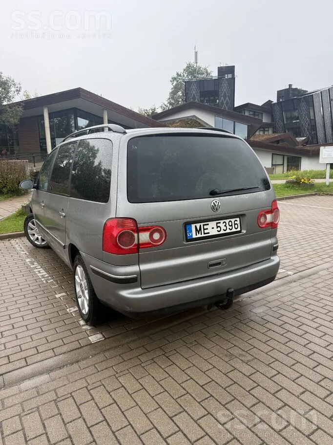 Volkswagen Sharan 2005 photo 5