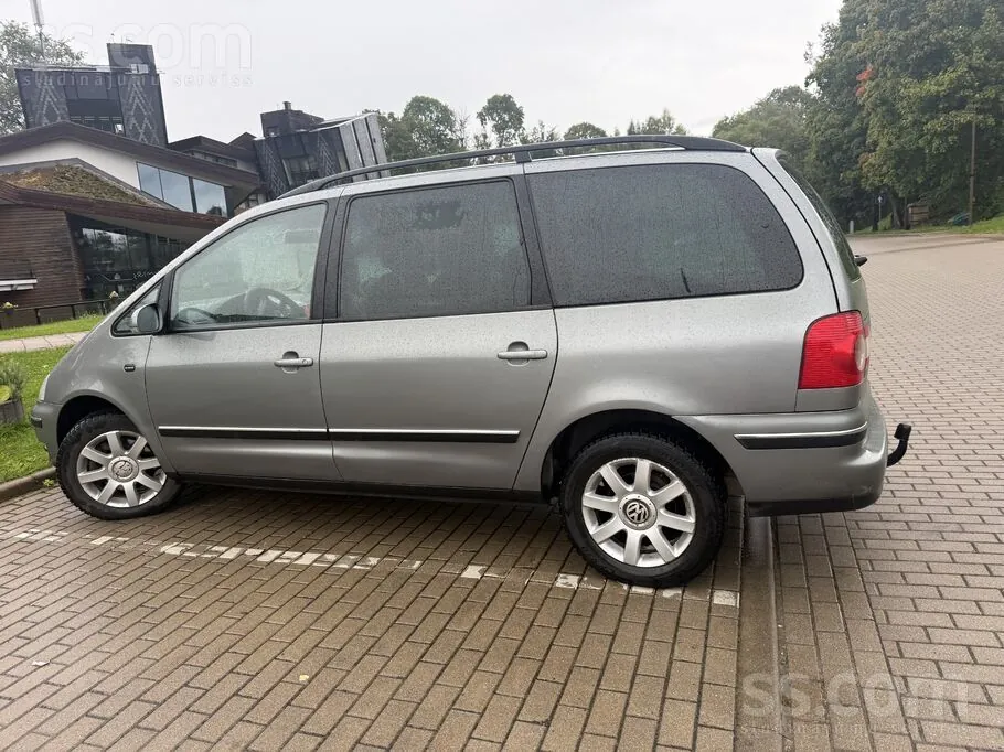 Volkswagen Sharan 2005 photo 4