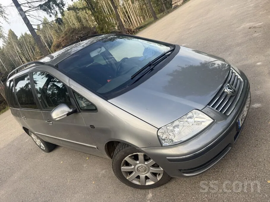 Volkswagen Sharan 2005 photo 3