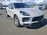 Porsche Macan 2022 photo 2