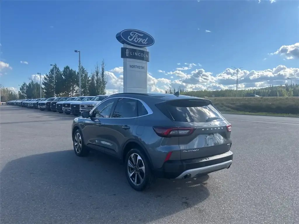 Ford Escape 2024 photo 3