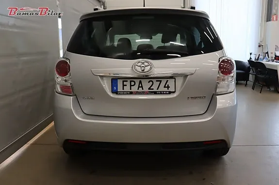 Toyota Verso 2016 photo 4