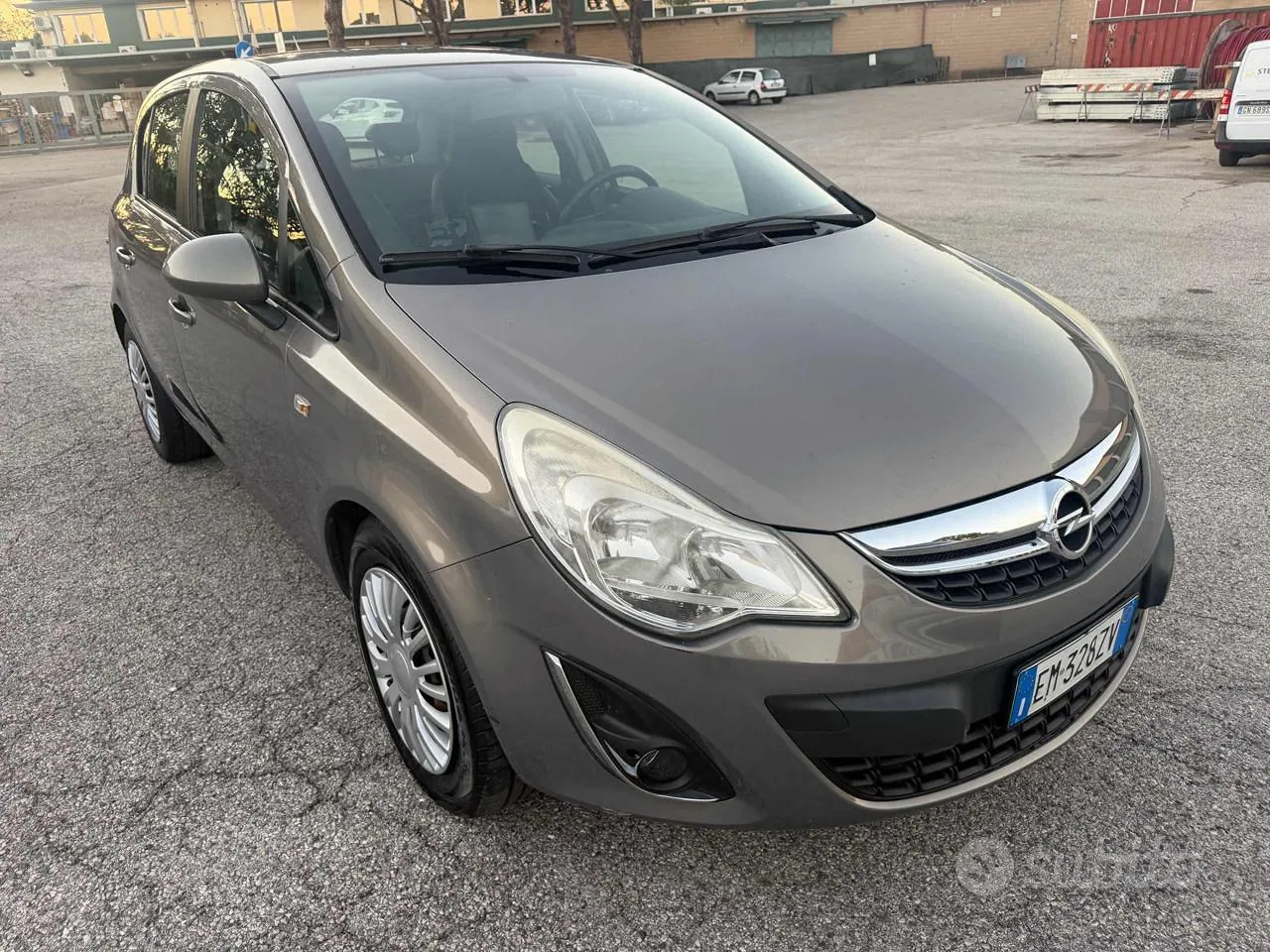 Opel Corsa 2012 photo 3