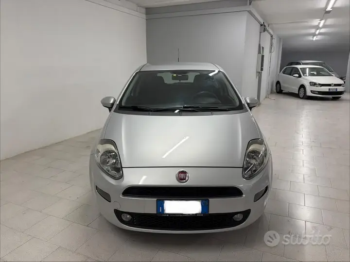 Fiat Punto 2016 photo 2