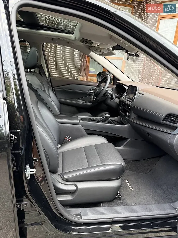 Nissan Rogue 2023 photo 2