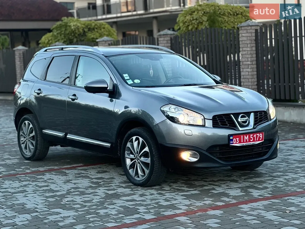 Nissan Qashqai+2 2012 photo 2