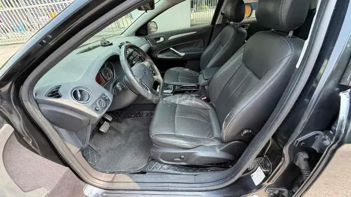 Ford Mondeo 2011 photo 4