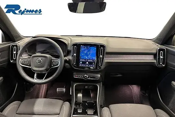 Volvo Xc40 2022 photo 2