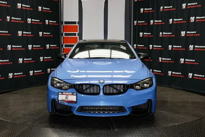 BMW M4 2017 photo 2