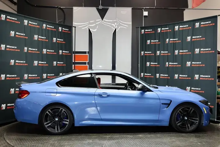 BMW M4 2017 photo 3
