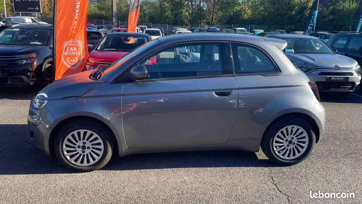 Fiat 500 2023 photo 2