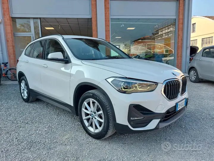 BMW X1