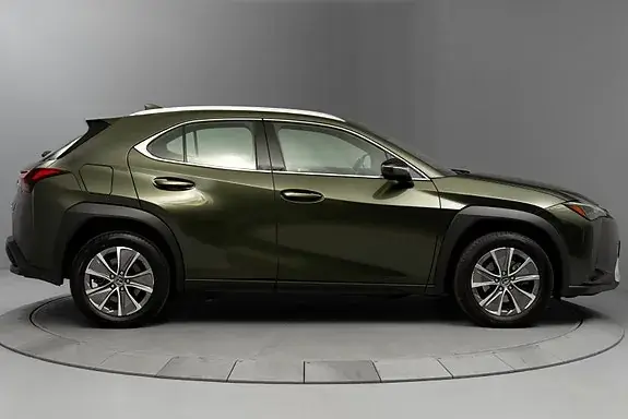 Lexus Ux300E 2025 photo 5
