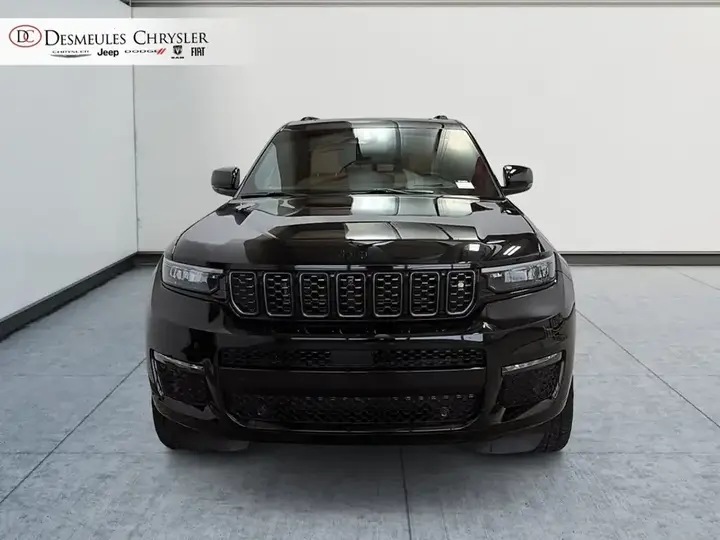 Jeep Grand Cherokee L 2025 photo 2