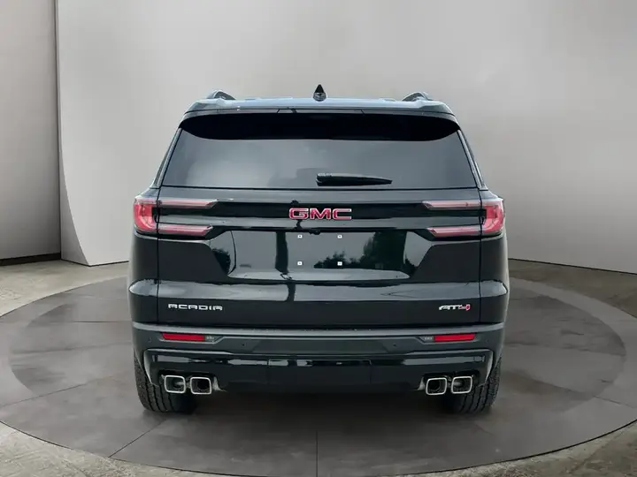 GMC Acadia 2026 photo 4