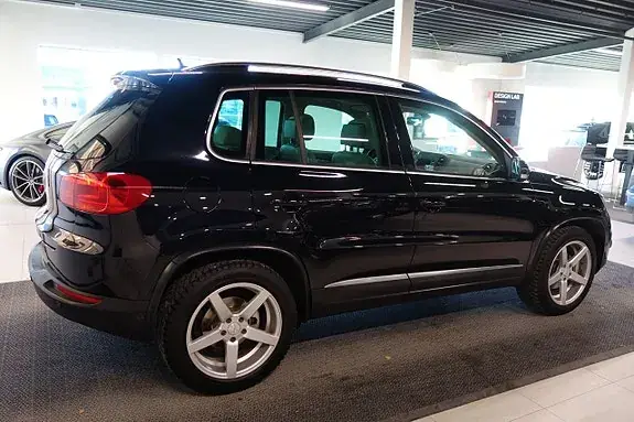 Volkswagen Tiguan 2012 photo 3