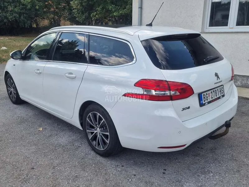 Peugeot 308 2014 photo 5